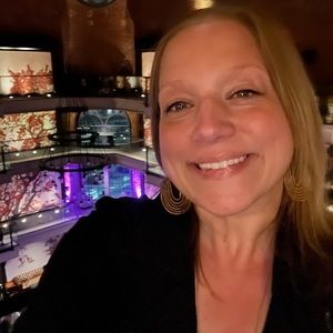 Meet your Posher, Jane